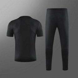 Maglia di Formazione AC Milan Set Completo 2019 2020 Nero Rosso