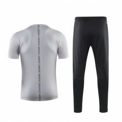 Maglia di Formazione Juventus Set Completo 2019 2020 Grigio Nero