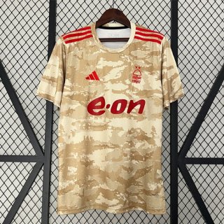 Maglia Nottingham Forest Formazione 2024 2025 Maglia Nottingham Forest Formazione 2024 2025